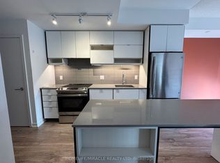 4065 Confederation Pkwy #1812, Mississauga, ON L5B 0L4