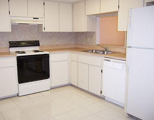 2nd image of 465 25th Ave