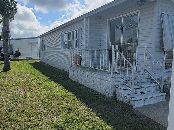 4th image of 10932 Union Dr