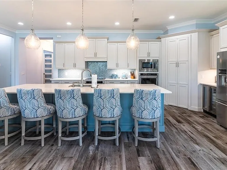 8754 Calypso Ct — Photo 10