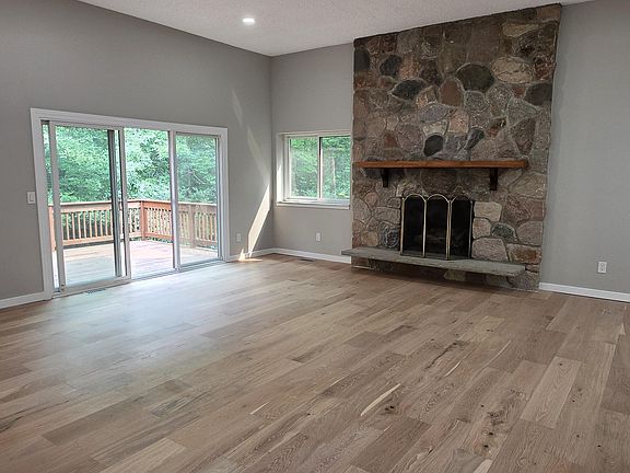 2nd image of 2145 Pauline Ct