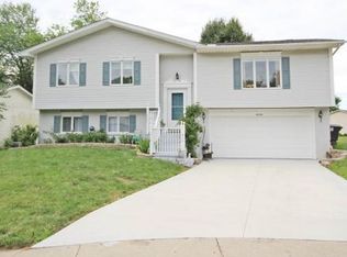 4777 Redbud Ct, Decatur, IL 62526