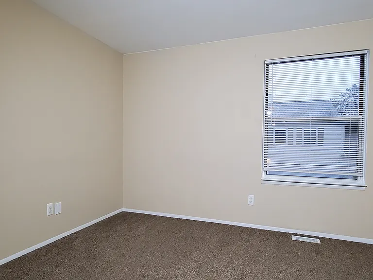 247 Aqueduct Dr — Photo 8