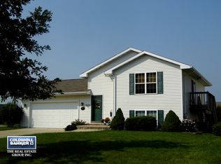 496 Welland Ave, Green Bay, WI 54311