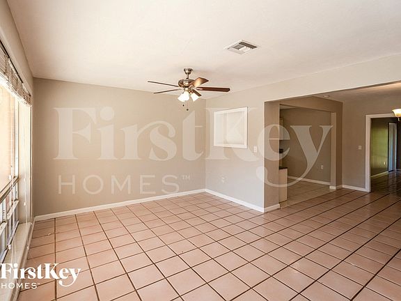 3rd image of 7619 Kismet St