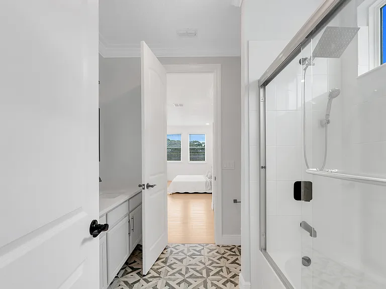 10067 Austrina Oak Loop — Photo 5