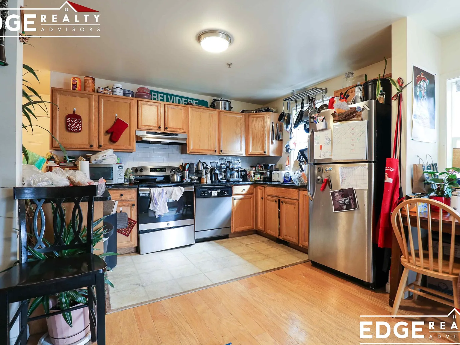 5 bed, 2.5 bath, 2000 sqft, $5,500 — Photo 2