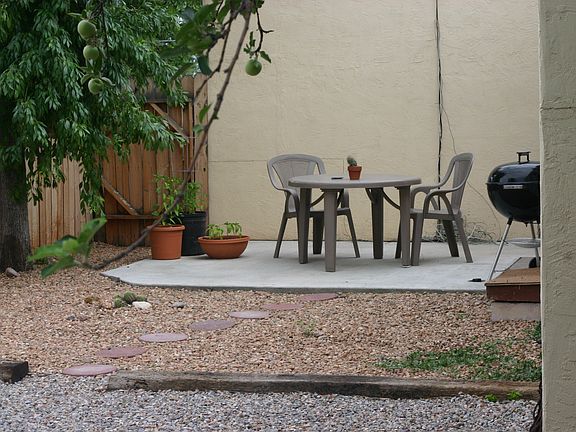 5th image of 3923 Thaxton Ave SE #B