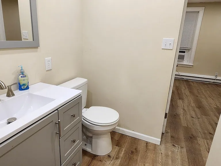 321 S Hanover St #1 — Photo 10