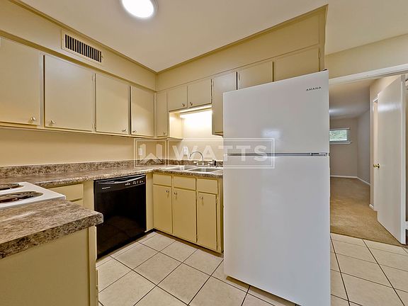 4th image of 3833 12th Ct S APT A3