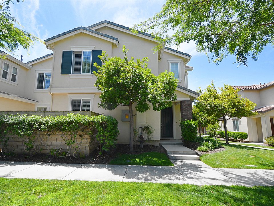 1st image of 155 Martindale Way