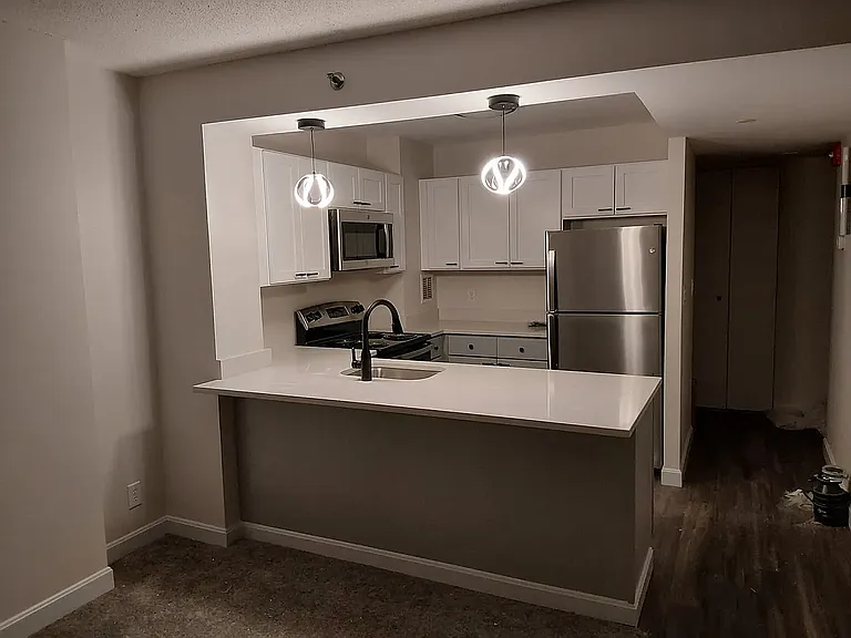 The Greenhouse Apartments — Photo 14