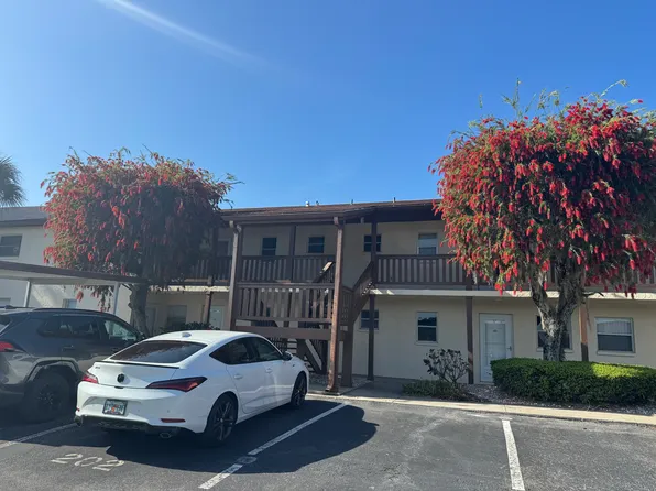 4956 Harbor Villa Ln APT 102, New Port Richey, FL 34652