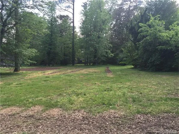 6503 1/2 Barcroft Ln, Richmond, VA 23226