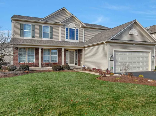 3121 Drury Ln, Carpentersville, IL 60110