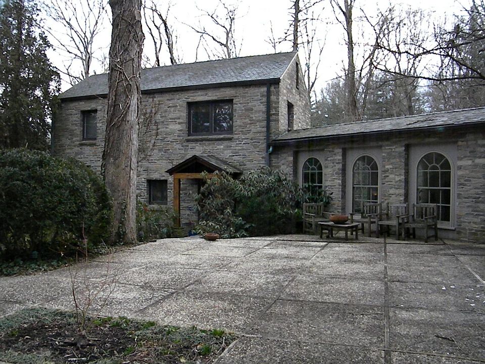 Courtyard Terrace
