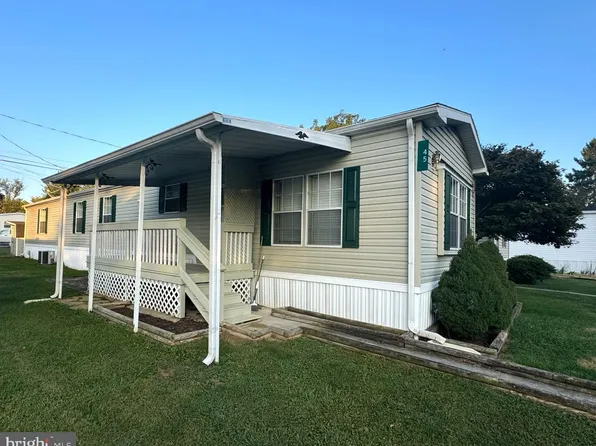 45 Madge Dr, Lancaster, PA 17603