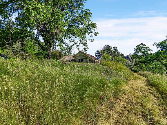 5th image of 5595 Dream Valley Rd