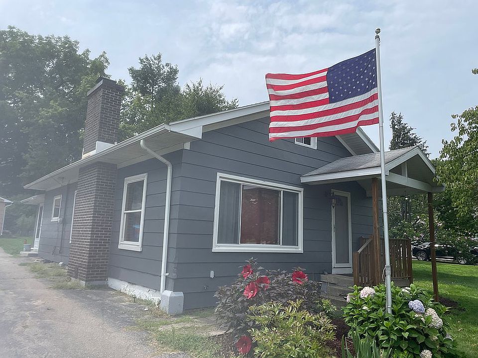 1st image of 4005 Leland Ave NW
