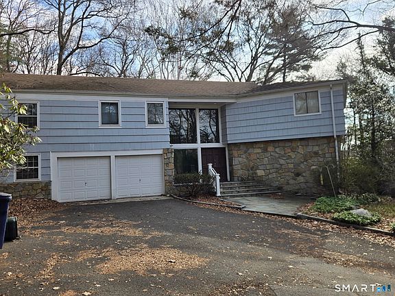 3rd image of 677 West Hill Road