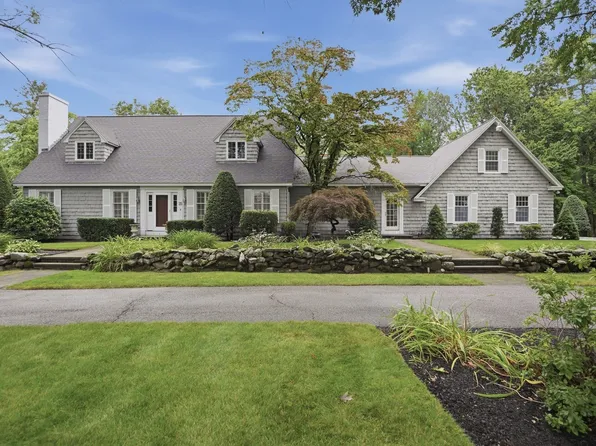 25 Grandview Rd, Chelmsford, MA 01824