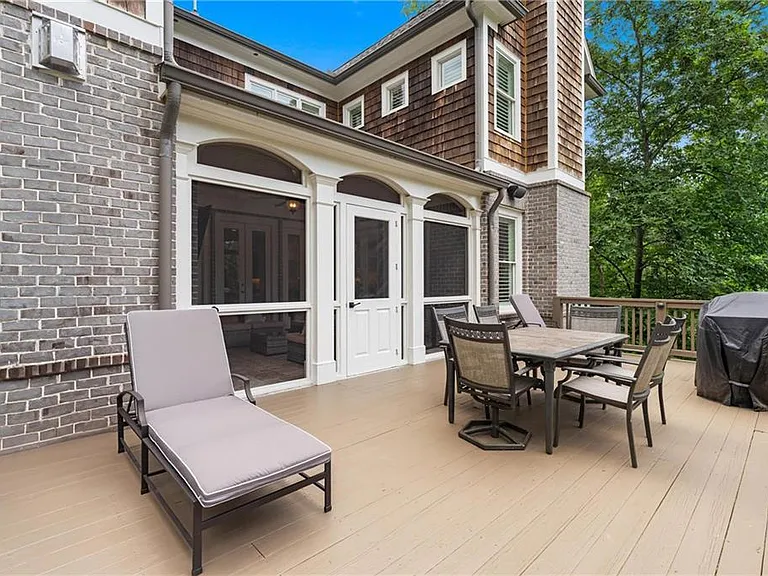 1685 Mount Paran Rd NW — Photo 29