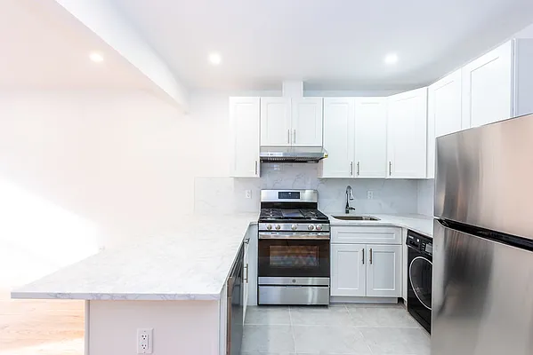 Rented by Corcoran | media 26