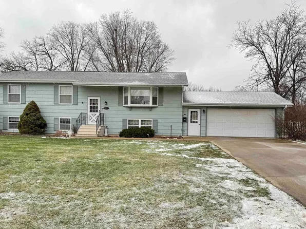 311 W State St, Mount Pleasant, IA 52641