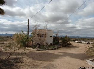 3593 N Hope Rd, Golden Valley, AZ 86413