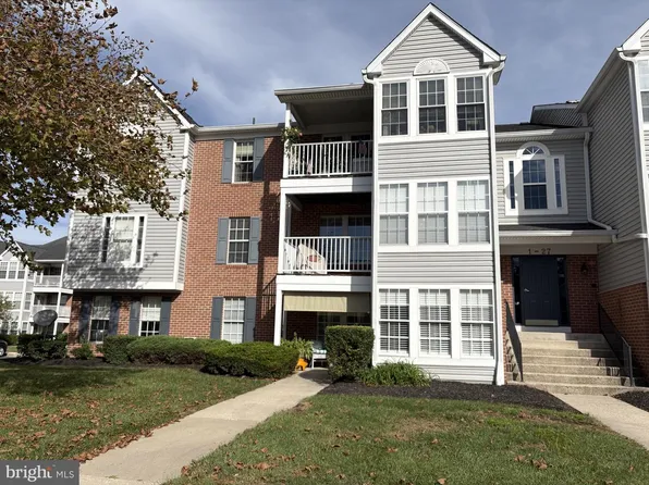 11 Laurel Path Ct #6, Baltimore, MD 21236