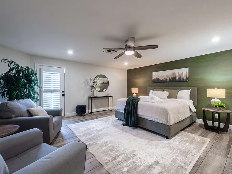 Bedroom