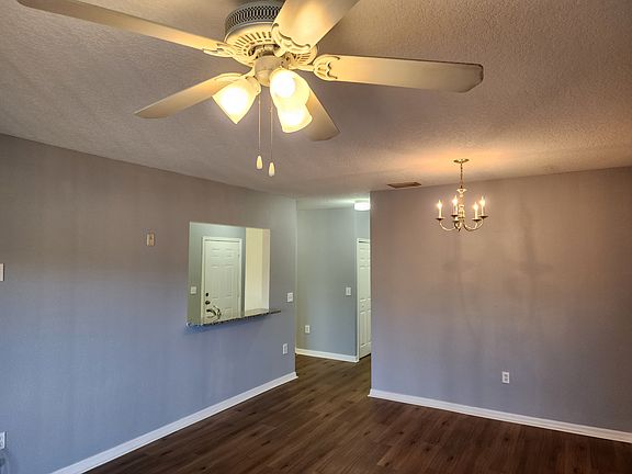 3rd image of 9516 Newdale Way APT 201