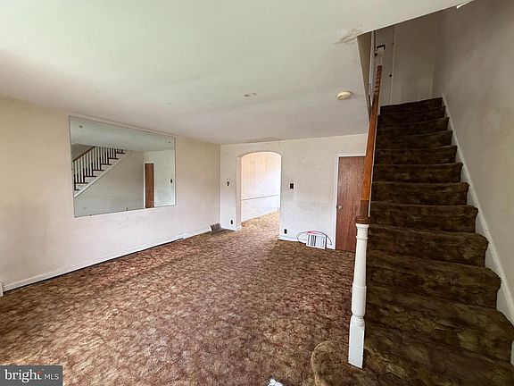 3rd image of 3221 Princeton Ave