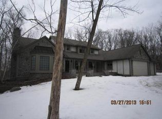 676 Cedar Point Dr, Williams Bay, WI 53191