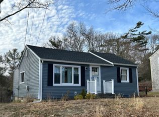 46 Lake Dr, Plymouth, MA 02360