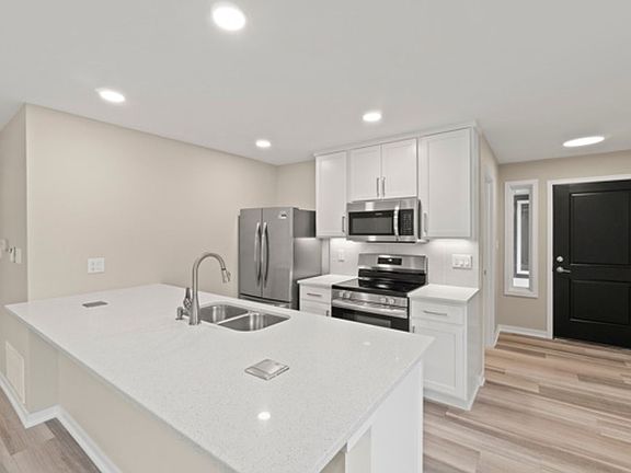 2nd image of 417 4th Ave #D1