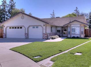 386 Pamona St, Waterford, CA 95386