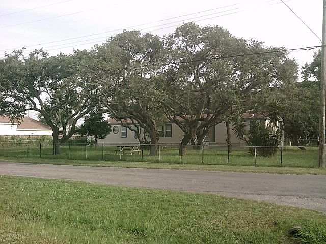 2nd image of 203 S 6th St