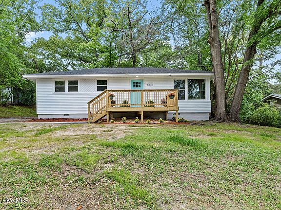 2nd image of 2843 Cornelia Road