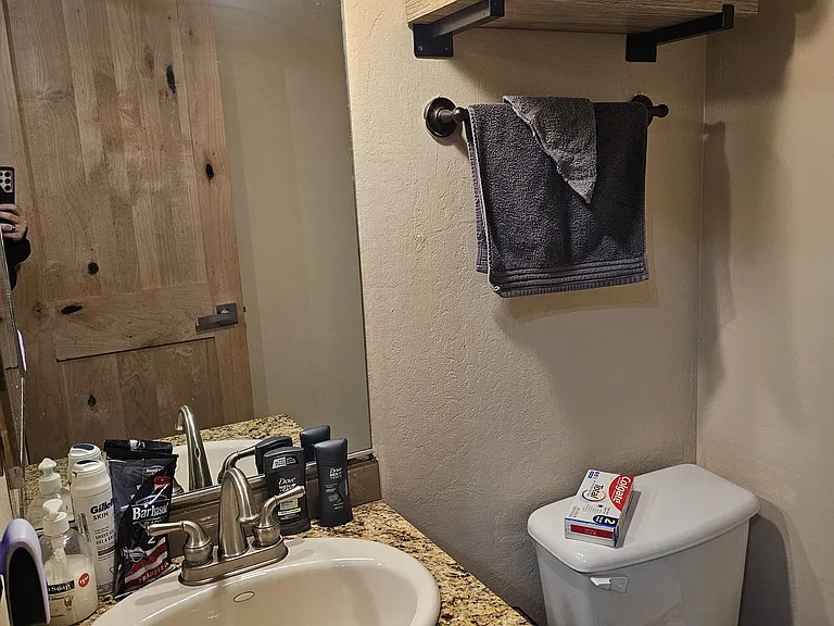 314 Lorraine Ct — Photo 41