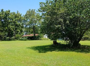 8705 County Road 1860, Peace Valley, MO 65788
