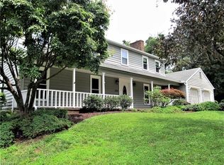 1209 Greenmont Hills Dr, Vienna, WV