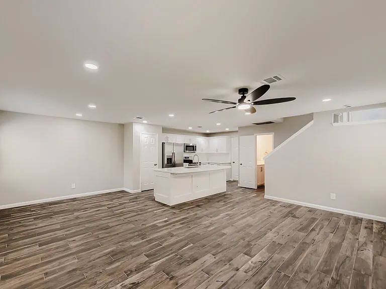 11 Wineberry Pl — Photo 5