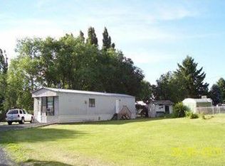 261 Moses Lake Ave NW, Soap Lake, WA 98851