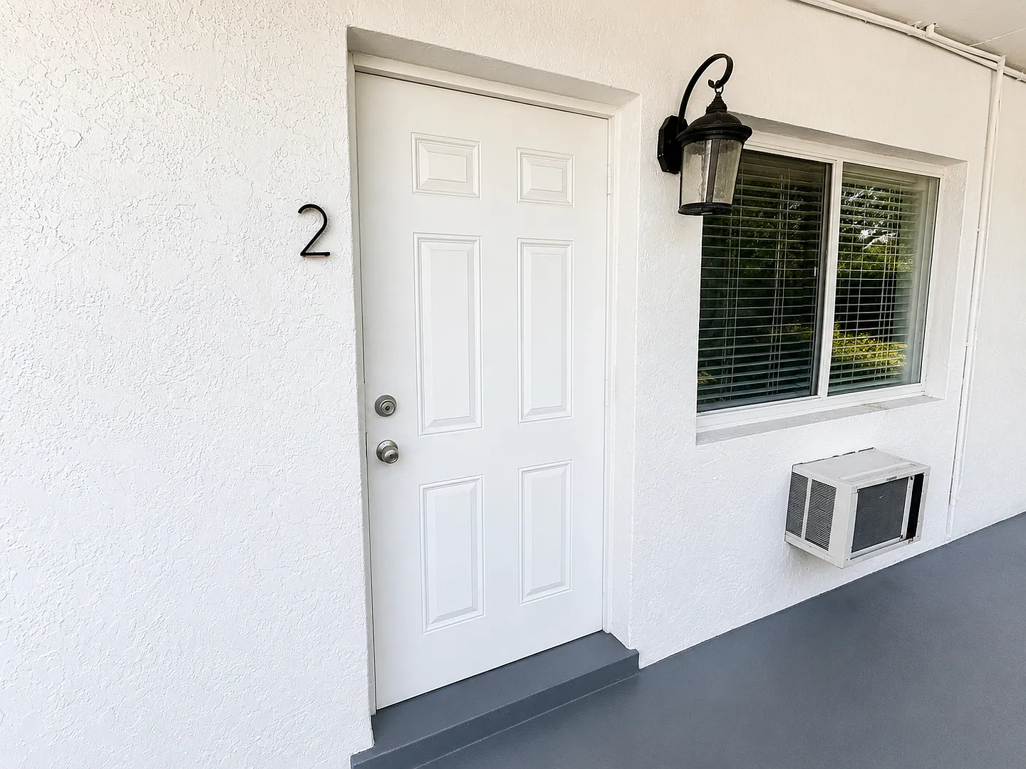 701 SW 14TH Ave — Photo 3