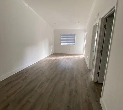 3rd image of 1311 SE 31st Ct Unit 205