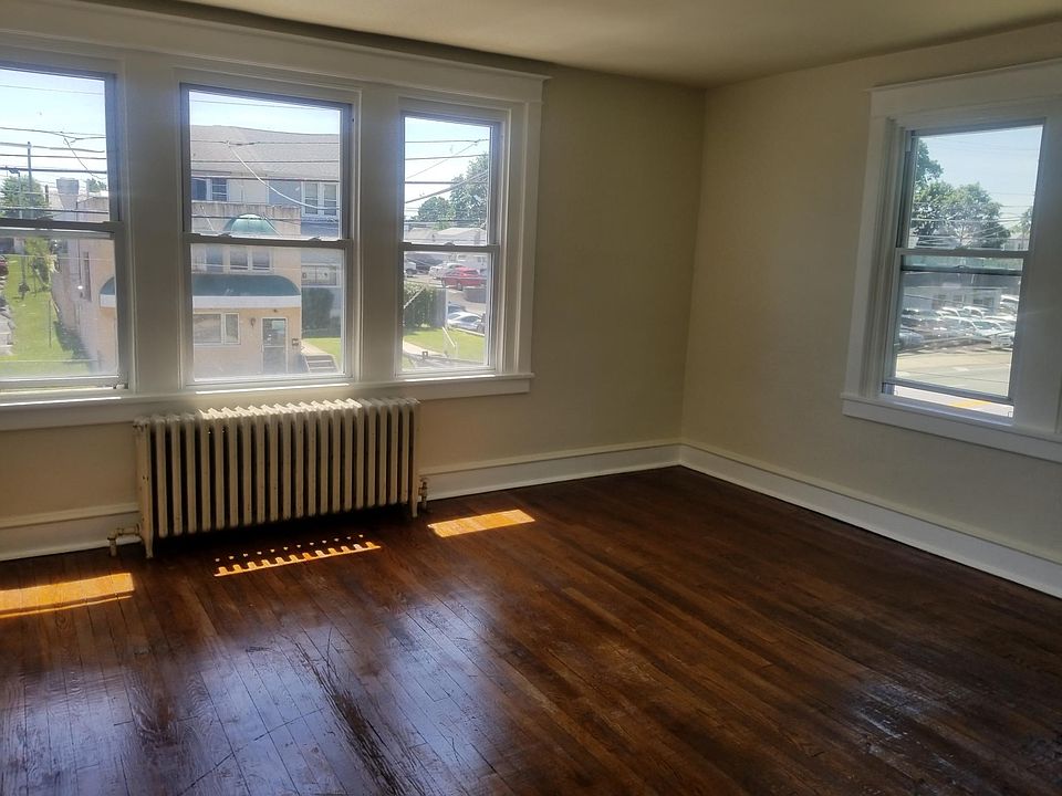 front bedroom