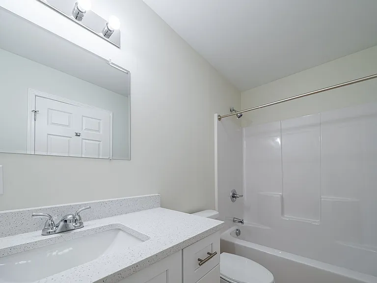 Icon Townhomes — Photo 38