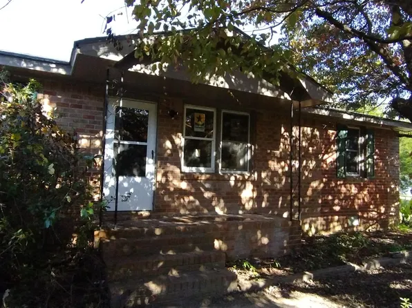 134 Cotton St, North, SC 29112