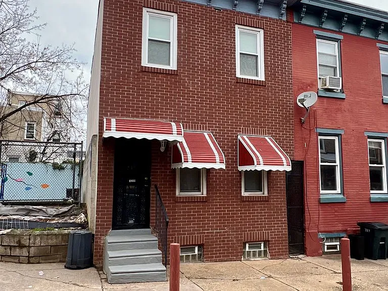3319 Brandywine St — Photo 1